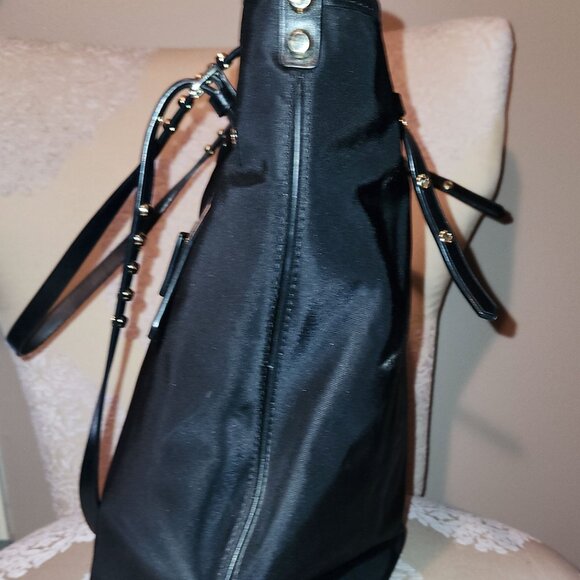 MICHAEL Michael Kors Leila Large Nylon Tote Bag NWOT - Picture 12 of 12